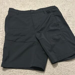 All in motion shorts size 32